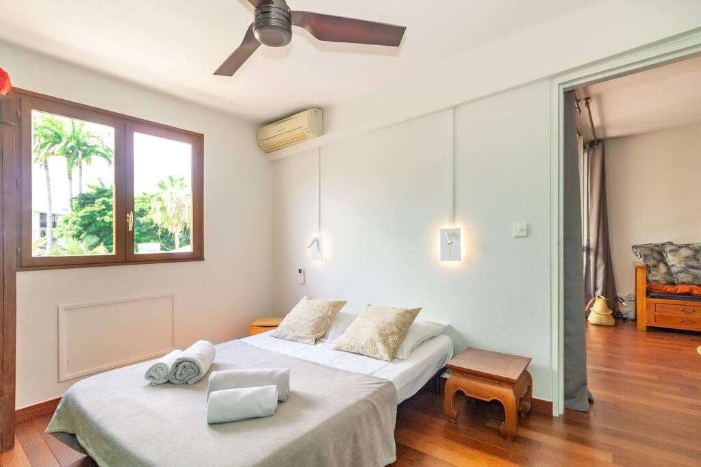 Exotica - En Plein Coeur De St Gilles Les Bains Apartment Saint-Gilles-les Bains Bagian luar foto
