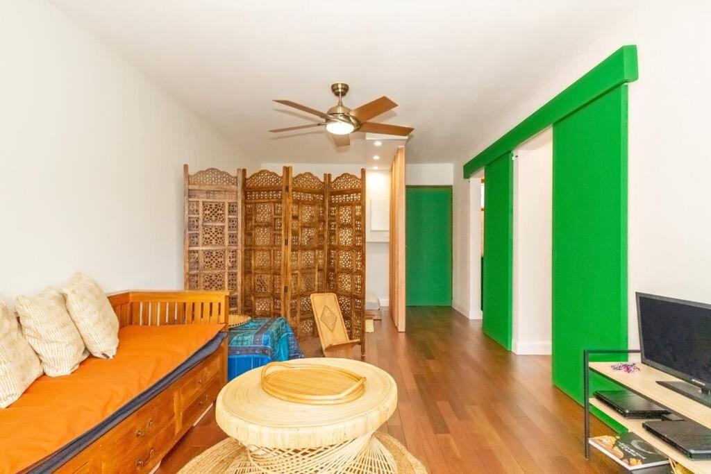 Exotica - En Plein Coeur De St Gilles Les Bains Apartment Saint-Gilles-les Bains Bagian luar foto